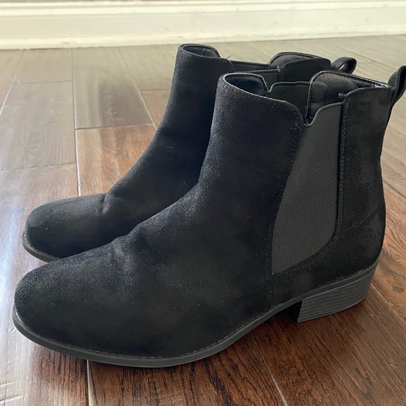 blank ankle boots